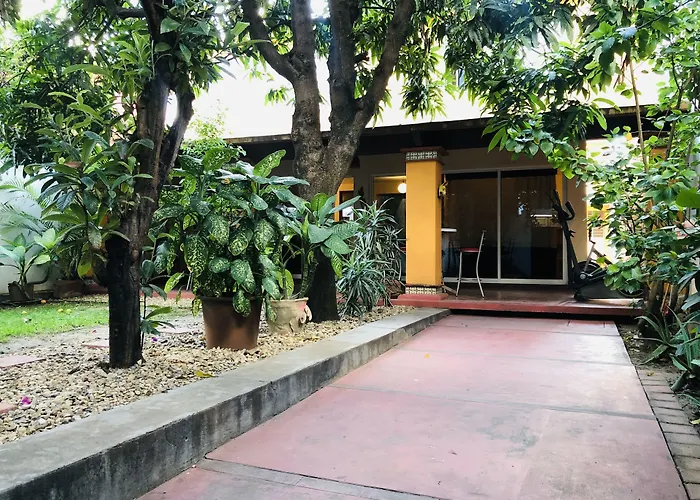 Los Nardos Hostel -pet friendly- Oaxaca